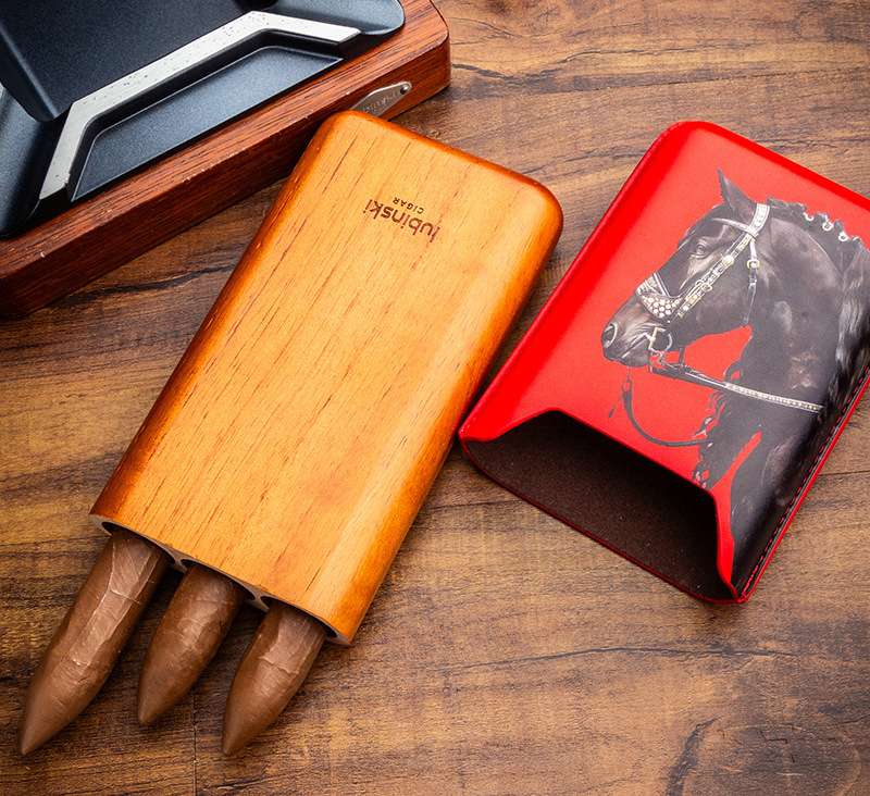 Bao da 3 điếu hình ngựa Lubinski YJA-50032